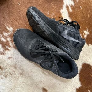 Women’s Nike shoes